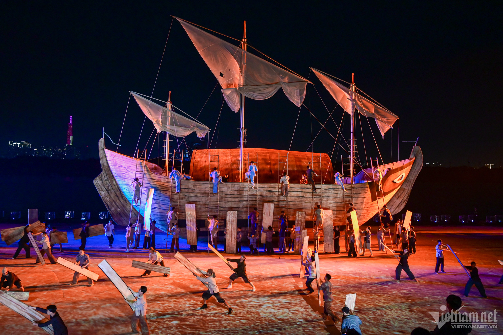 W-lế hội sông nước 28.jpg