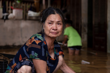 Lũ lớn nhất 30 năm ở Hà Giang, dân thất thần xót tài sản chìm trong biển nước