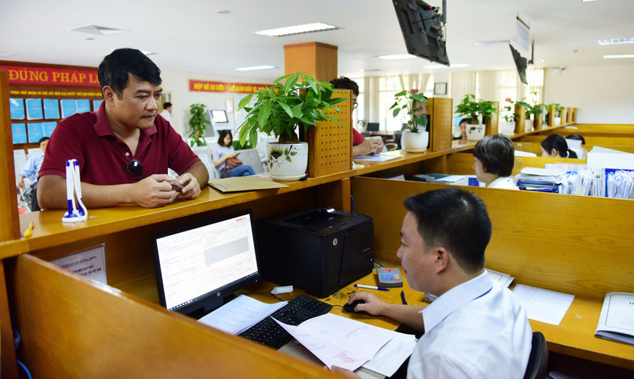 thu tuc hanh chinh.jpeg