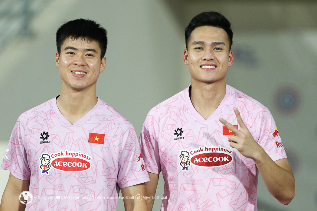 tuyen viet nam 12.jpg