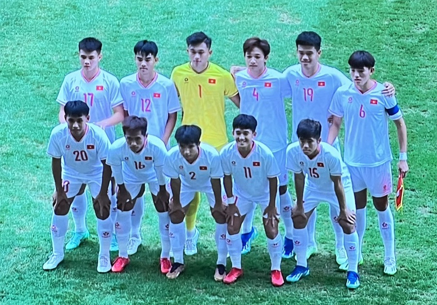 U19 Viet Nam vs U19 Uzbekistan.jpg