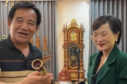 Khám phá bộ sưu tập điếu cày độc nhất vô nhị của nghệ sĩ Quang Tèo