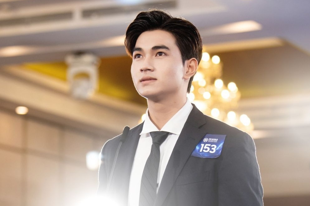 Trần Hoàng Sơn - Vận động viên bóng chuyền điển trai gây sốt
