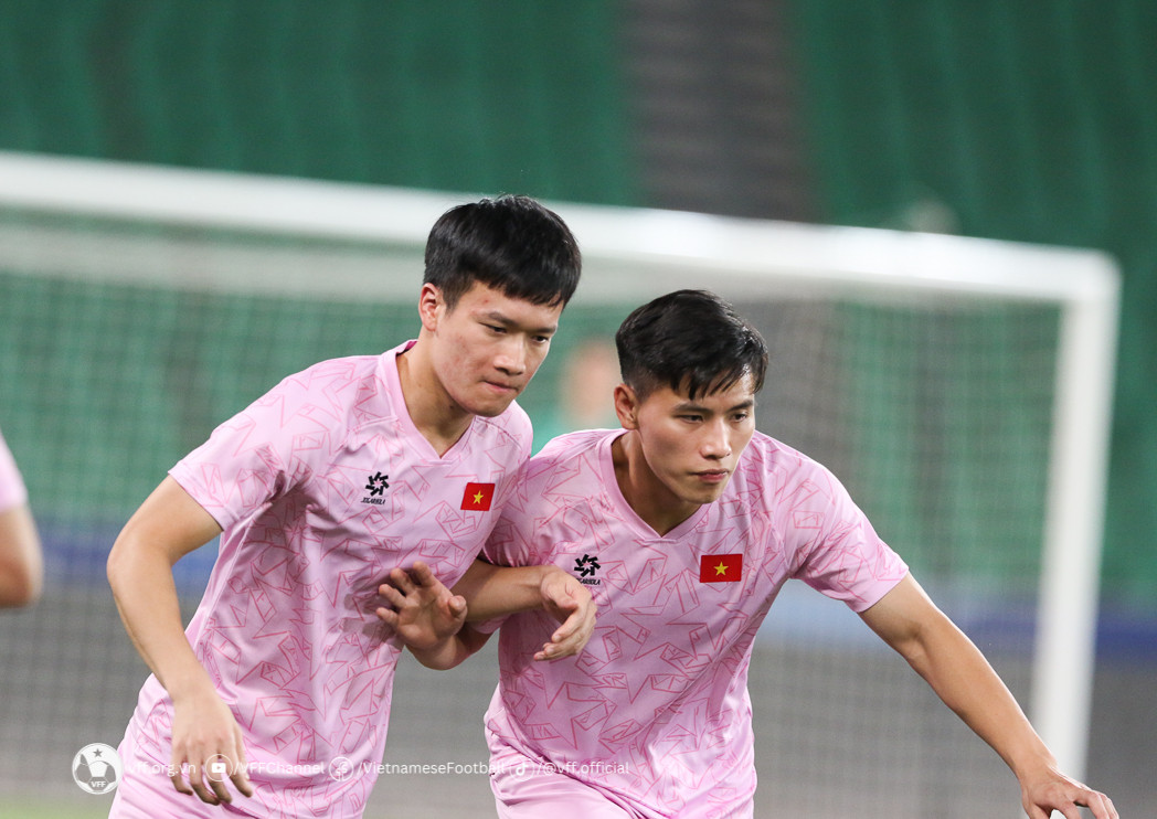 tuyen viet nam 2.jpg