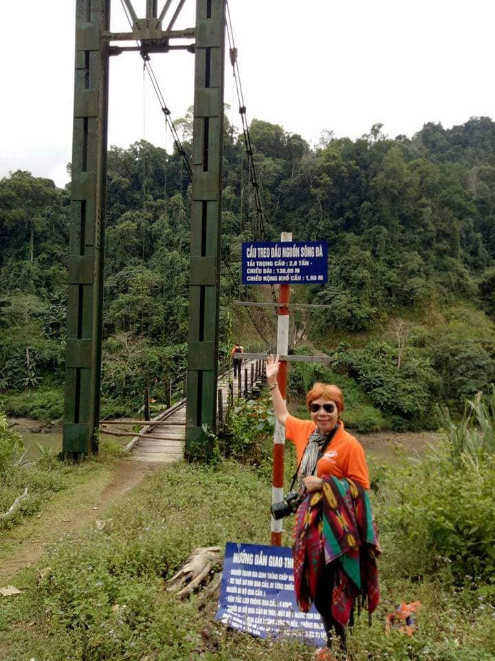 Cầu treo đầu nguồn sông Đà_Ảnh tác giả cung cấp.jpg