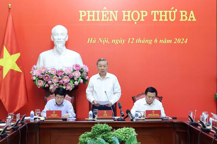 Chủ tịch nước Tô Lâm chủ trì phiên họp Ban chỉ đạo Tổng kết 40 năm đổi mới