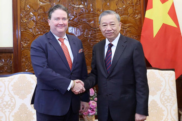 Chủ tịch nước đề nghị Việt-Mỹ từng bước mở rộng hợp tác về an ninh quốc phòng