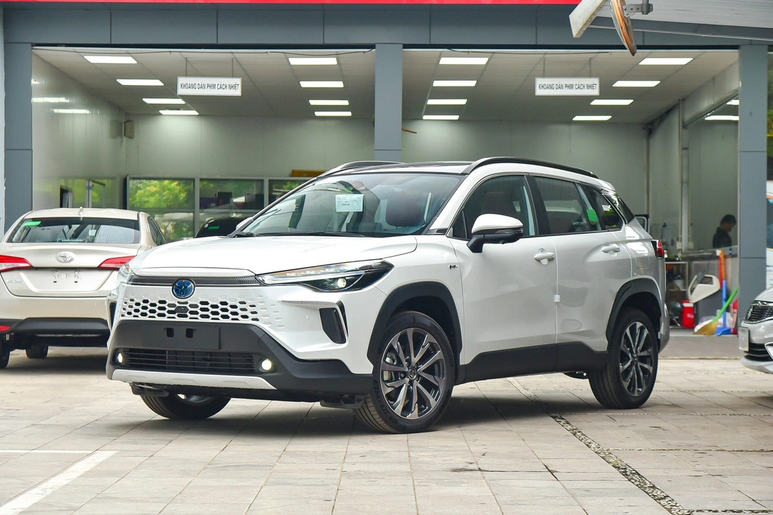 Mitsubishi Xforce Vượt Mặt Toyota Yaris Cross Trong Cuộc Đua Doanh Số