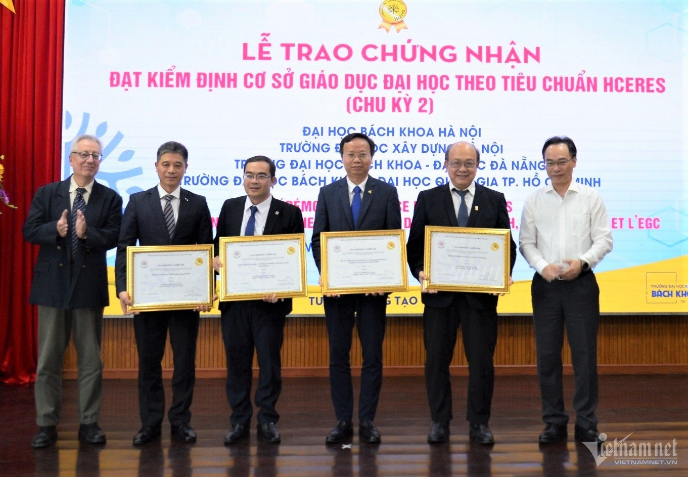 4 Đại học Việt Nam Tái Đạt Chuẩn Kiểm Định Chất Lượng Quốc Tế Của HCERES