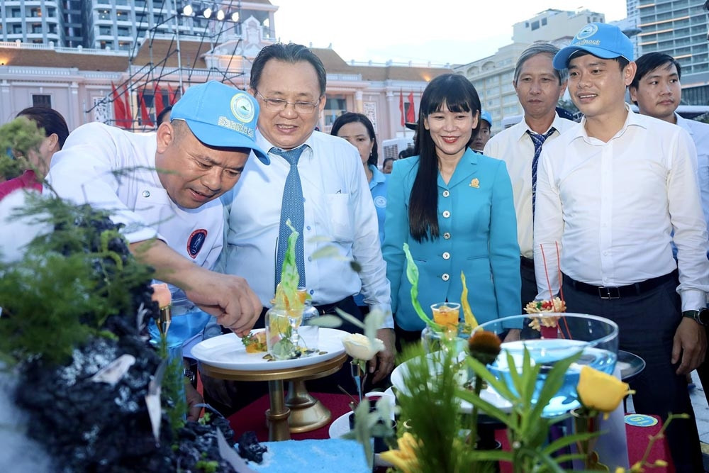 Lễ hội ẩm thực quy tụ món ngon đặc sắc từ Yến sào Khánh Hòa