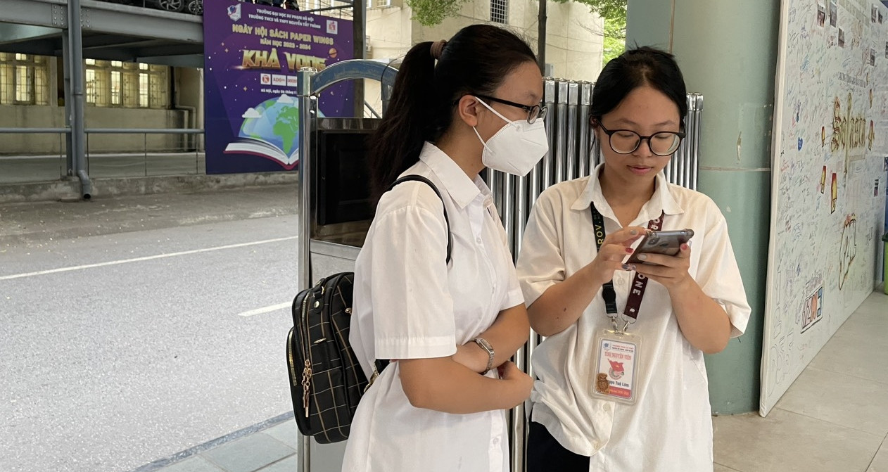 Thí sinh từ Tây Ninh ra Hà Nội tranh suất vào lớp 10