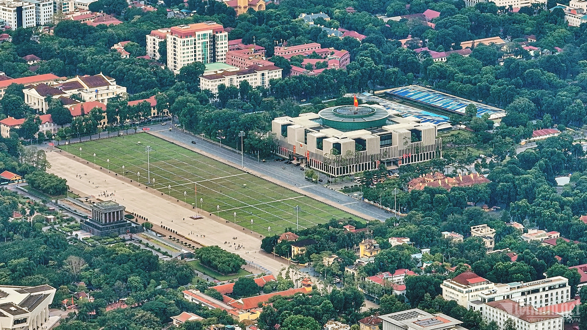 W-nhà quốc hội.jpg