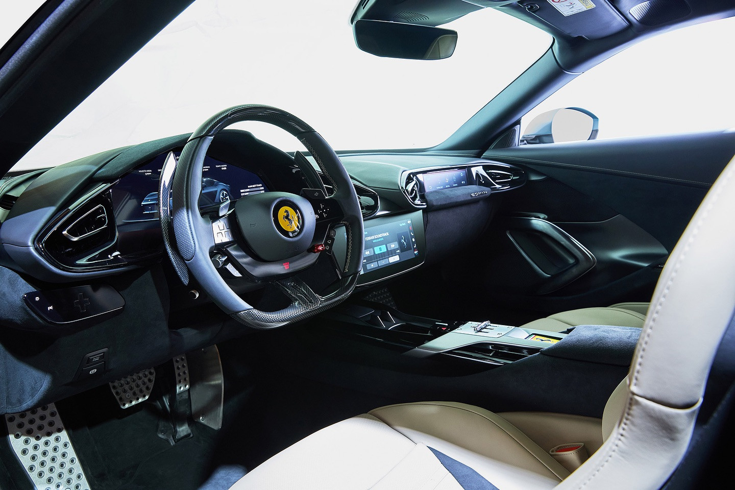 Ferrari 12Cilindri 6.jpg