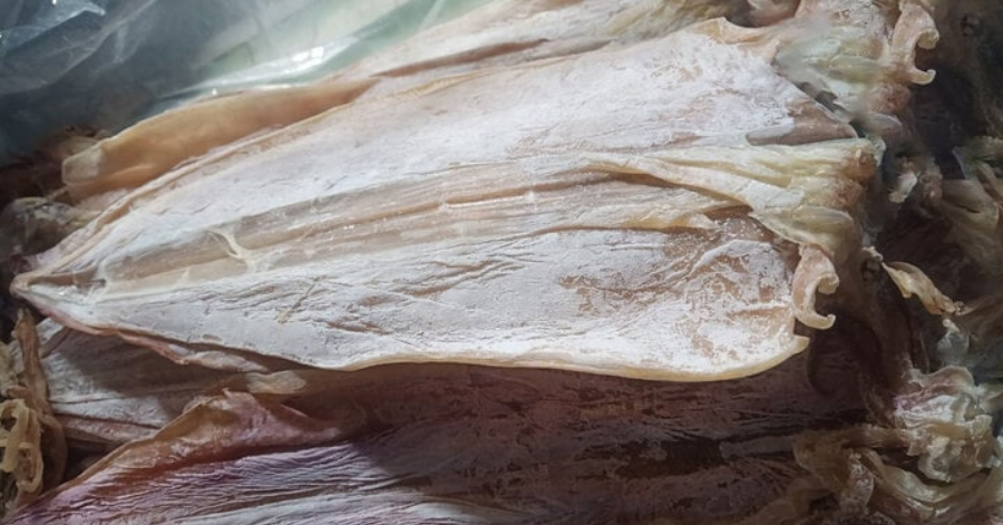 Mua mực khô nên chọn con to hay con nhỏ?