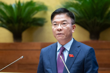 Phó Thủ tướng Lê Thành Long: Đề xuất công chứng viên hành nghề đến 70 tuổi