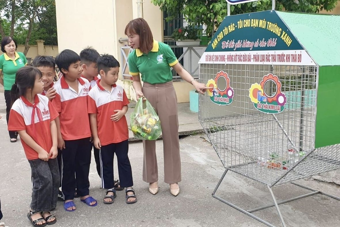 Khuyến khích thói quen giảm thiểu rác thải nhựa ngay từ khi còn nhỏ