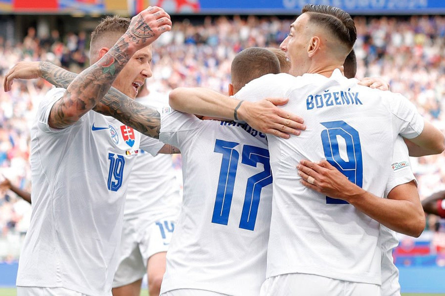 Video bàn thắng Bỉ 0-1 Slovakia: Bảng E EURO 2024