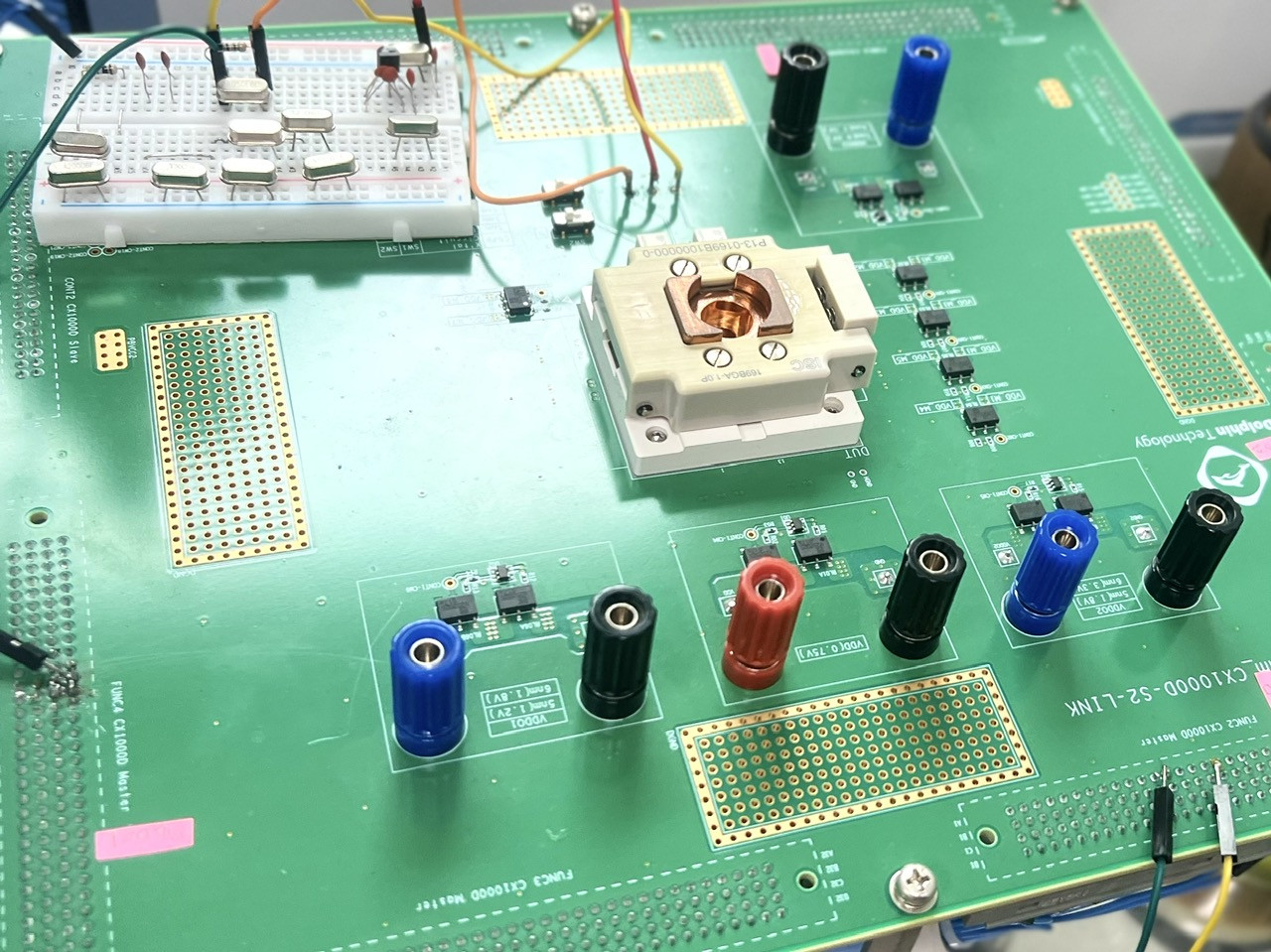 Cong nghiep dien tu 2.jpg