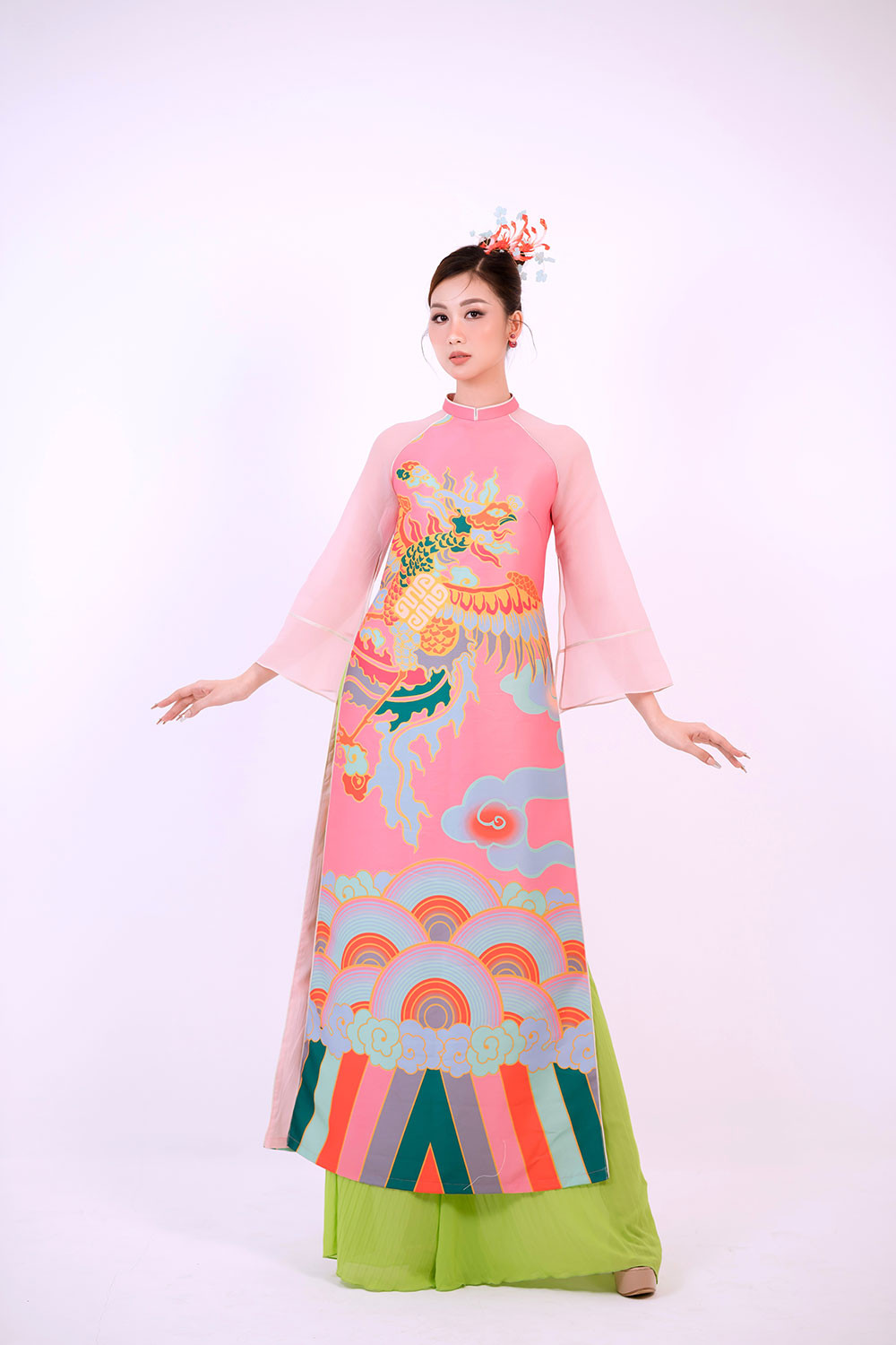 Tôn vinh văn hoá và lịch sử Việt Nam trên áo dài DSC_2580.jpg