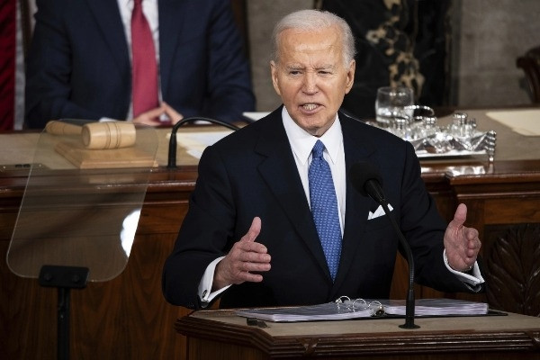 Tổng thống Biden công bố sắc lệnh hỗ trợ người nhập cư không giấy tờ ở Mỹ