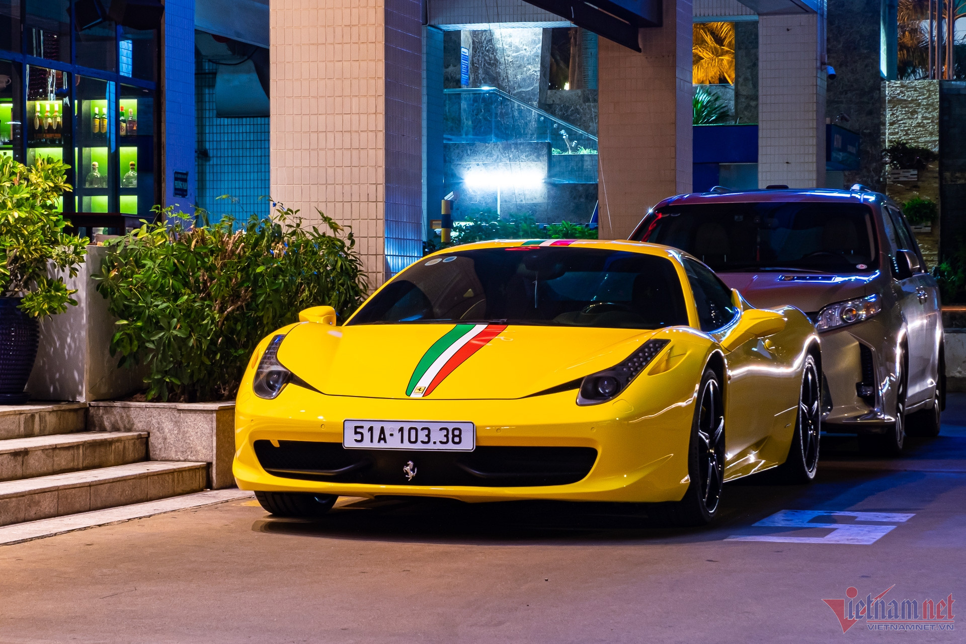 W-ferrari 458 italia 9.JPG.jpg