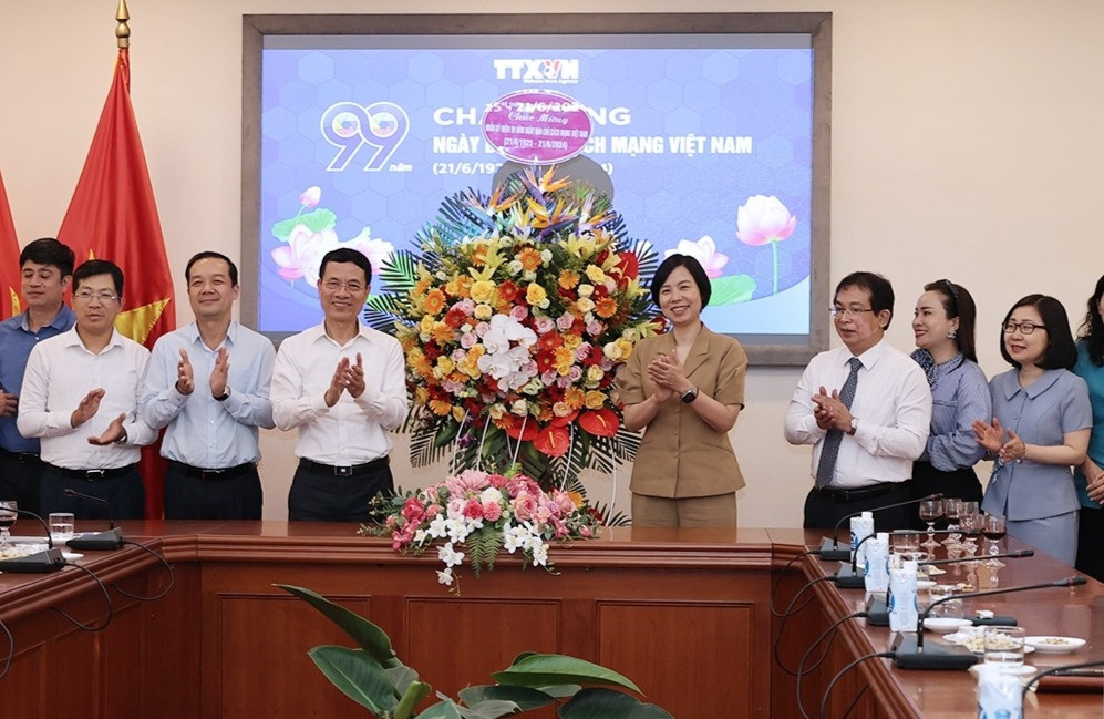 W-Thong Tan Xa 4.jpg