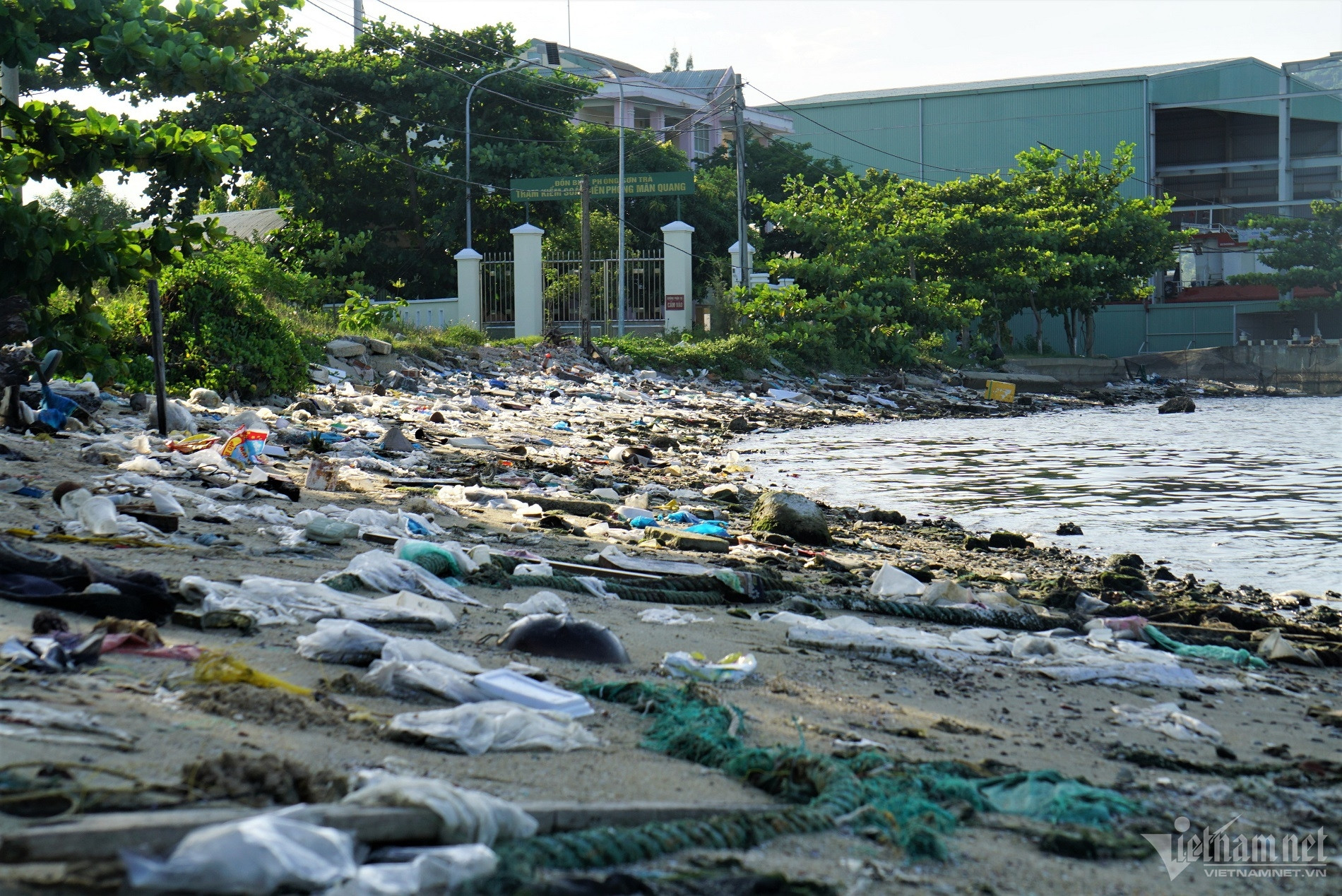 W-vinh man quang8.jpg