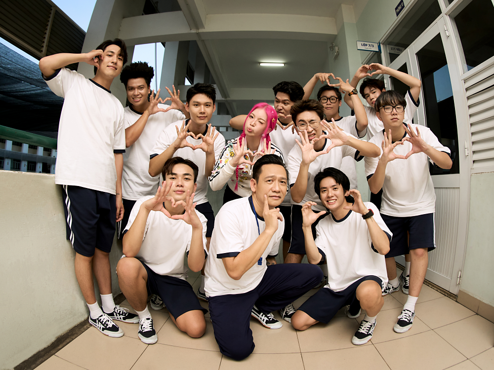 Cầm retouched 9.png