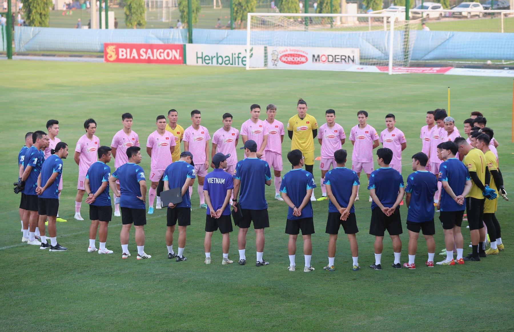 tuyen viet nam 6.jpg