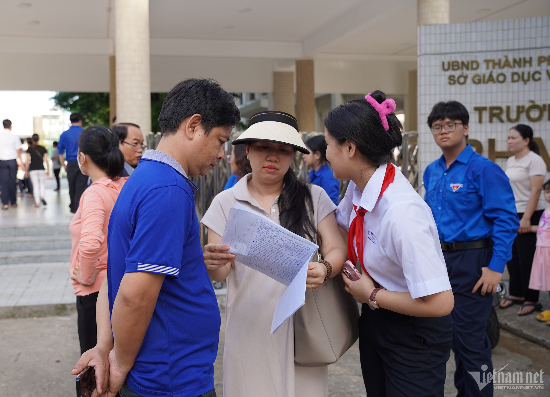 Kỳ Thi Lớp 10 Đà Nẵng: Đề Văn Bất Ngờ, Ra Bài Thơ 