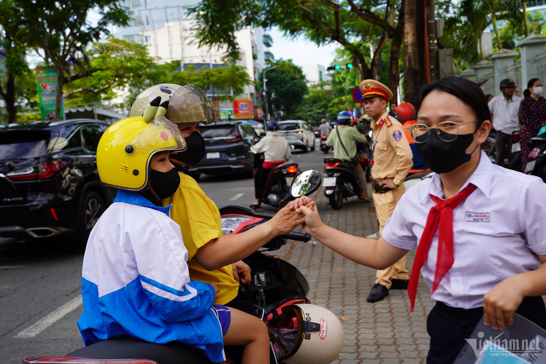 Kỳ Thi Lớp 10 Đà Nẵng: Đề Văn Bất Ngờ, Ra Bài Thơ 