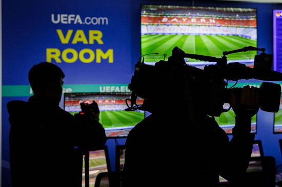 Nhờ AI, công nghệ VAR tại Euro 2024 nhanh gấp đôi so với World Cup 2022