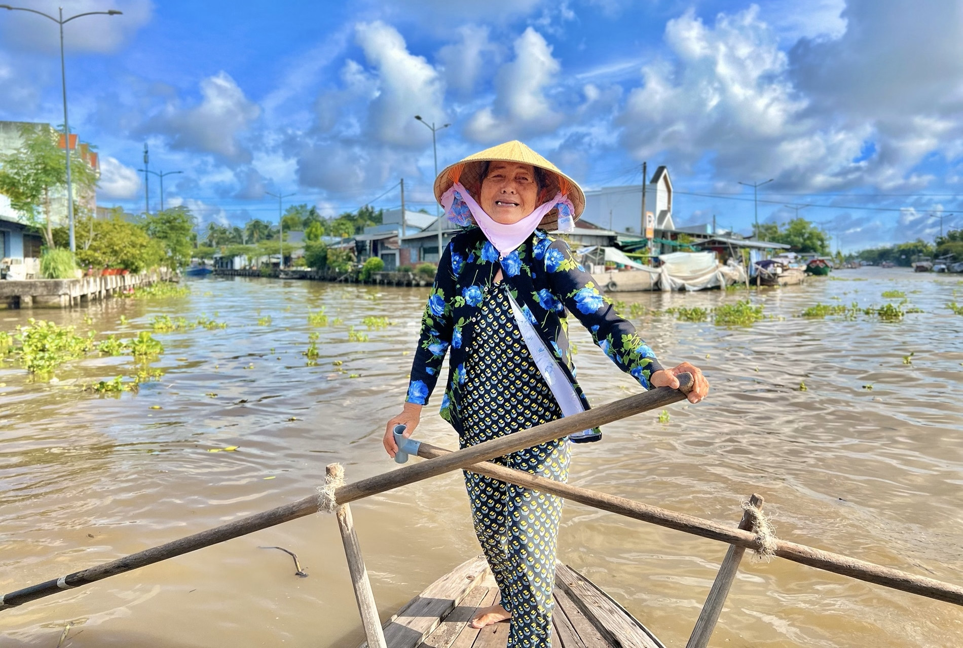 Buồn vui bên dòng Quản Lộ - Phụng Hiệp