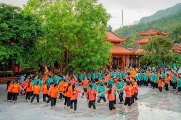 Chính quyền TP Uông Bí lên tiếng về khóa tu mùa hè năm 2024 ở chùa Ba Vàng
