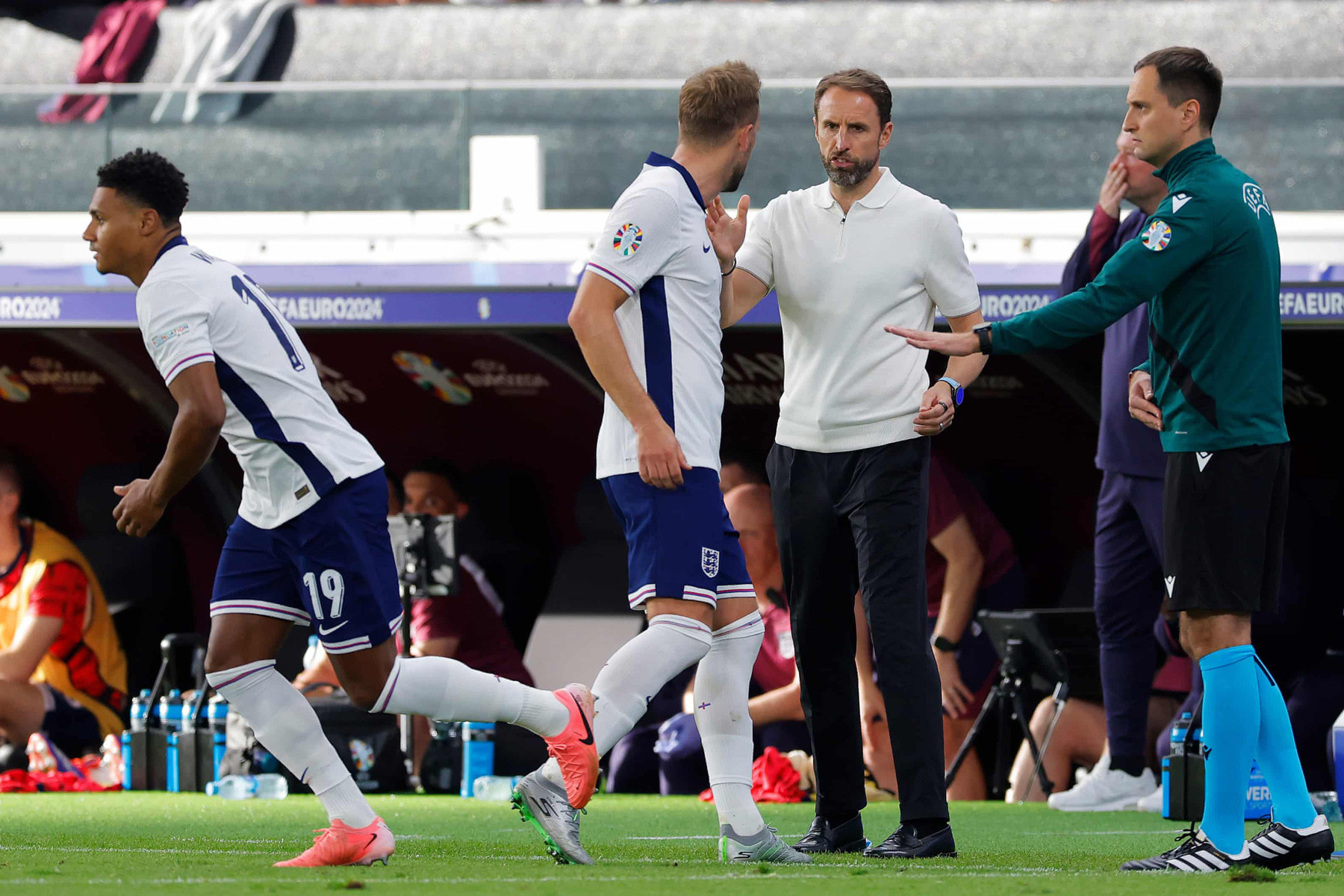 harry kane Anh dan mach.jpg