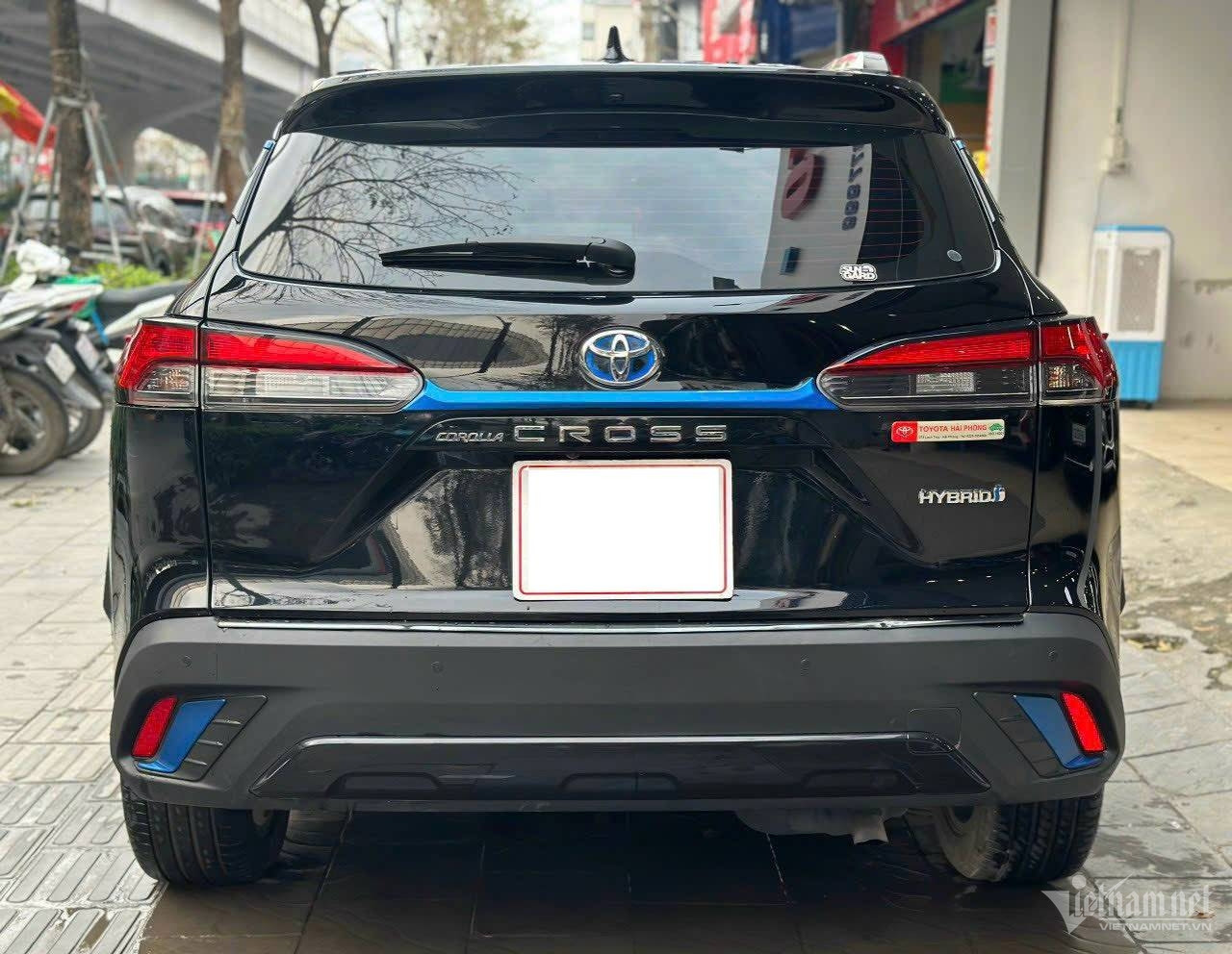 W-Corolla Cross HV 6.jpg