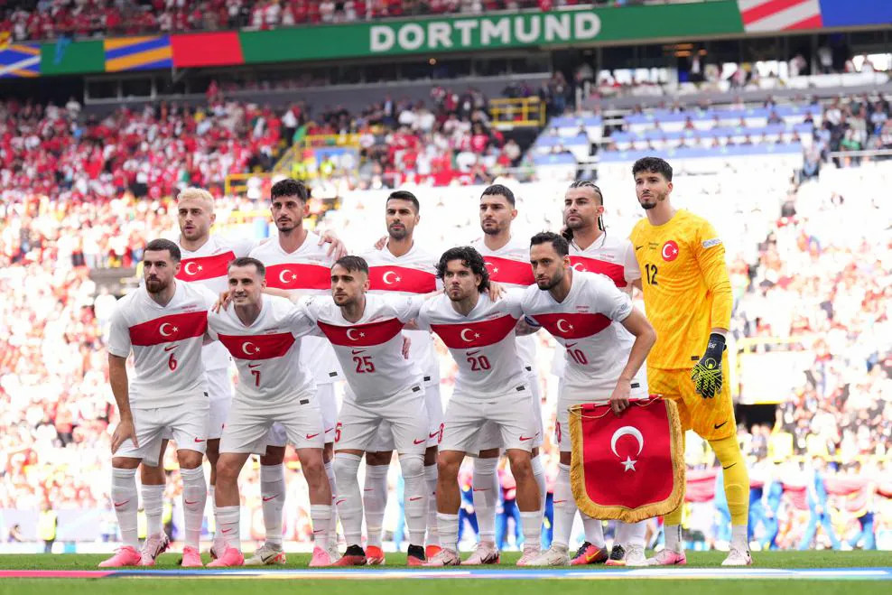 tho nhi ky vs bo dao nha 1.jpg