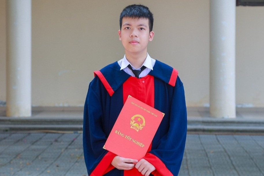 Thủ khoa lớp 10 Đà Nẵng: Môn Toán khó nhưng chưa hết giờ đã nắm chắc điểm tuyệt đối