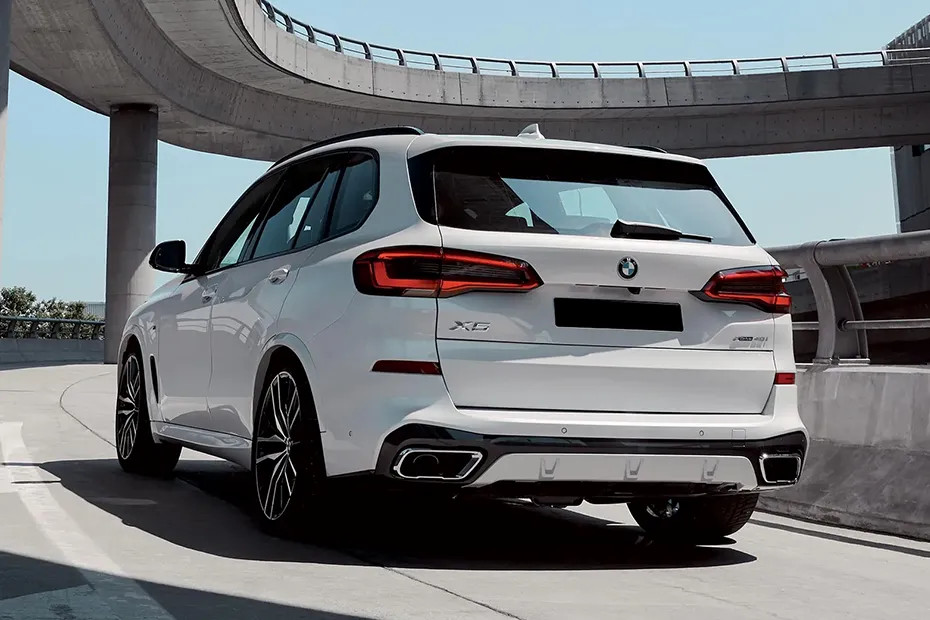 rear left view 121.webp