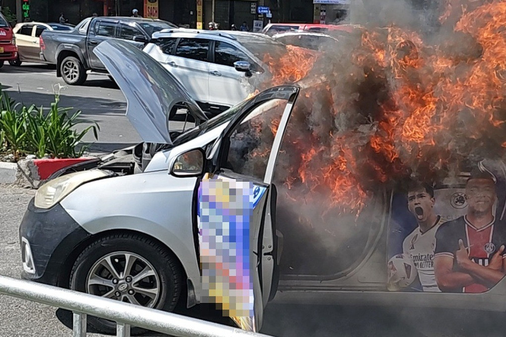 Taxi chay Nguyen Chi Thanh.jpeg