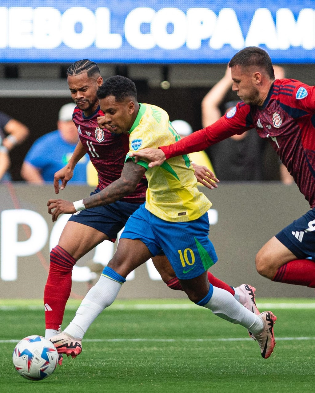 brazil vs costa rica 2.jpg