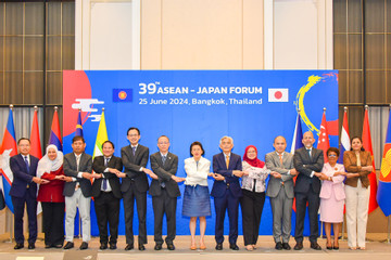 Đề nghị Nhật Bản tiếp tục ủng hộ lập trường chung của ASEAN về Biển Đông