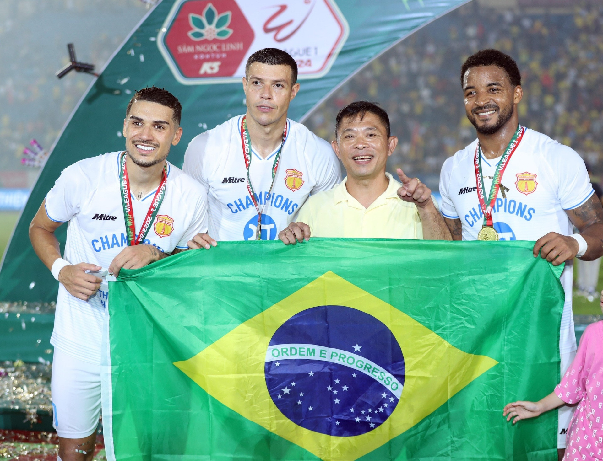 Chức vô địch của đội bóng thành Nam có công rất lớn của các ngoại binh Brazil 