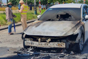 Cháy xe Mazda3 sau khi sửa chữa do ngập nước có được bảo hiểm?