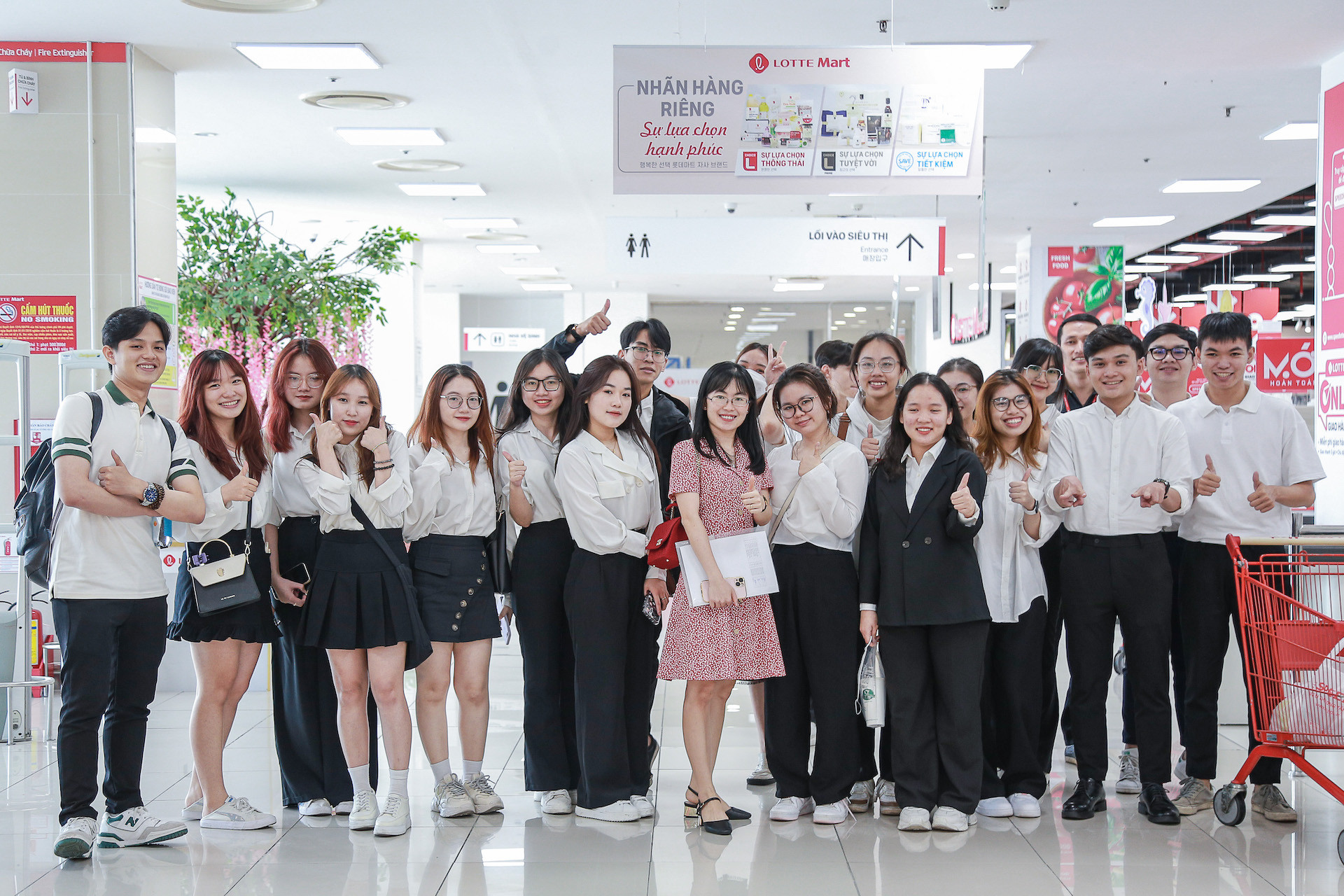 Kinhdoanh thuongmai (6).jpg