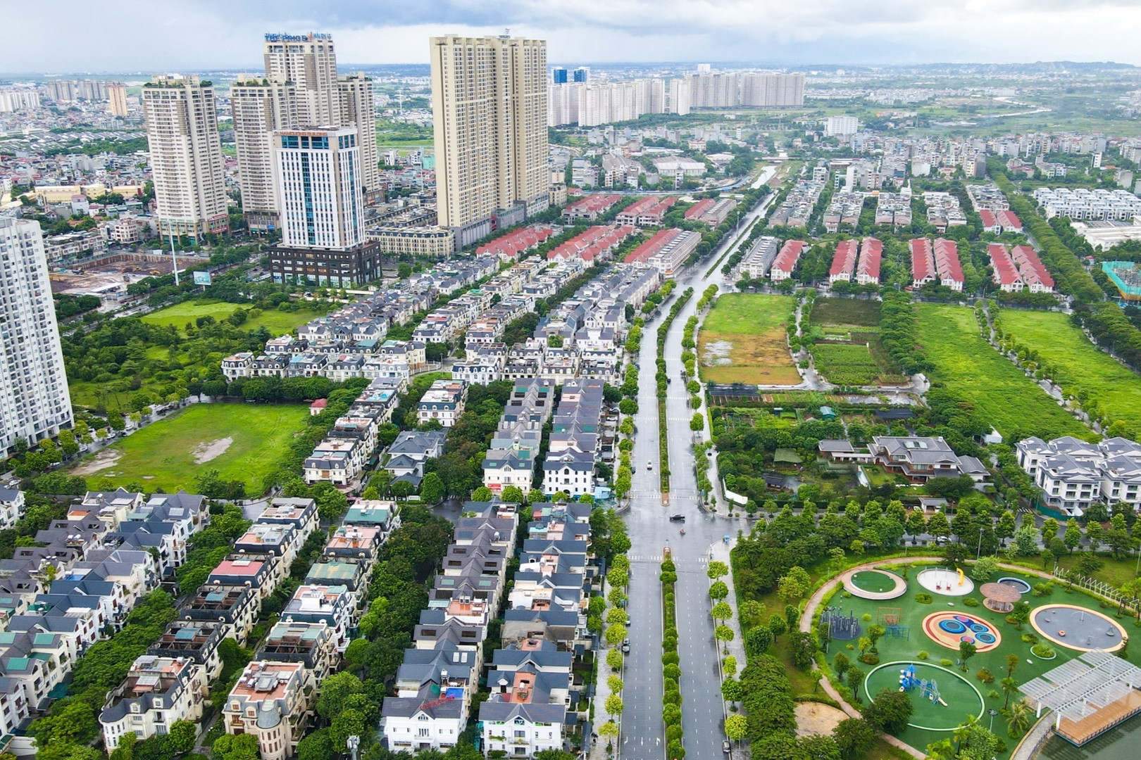 Tìm giải pháp nâng cao chất lượng không gian sống nhà ở đô thị