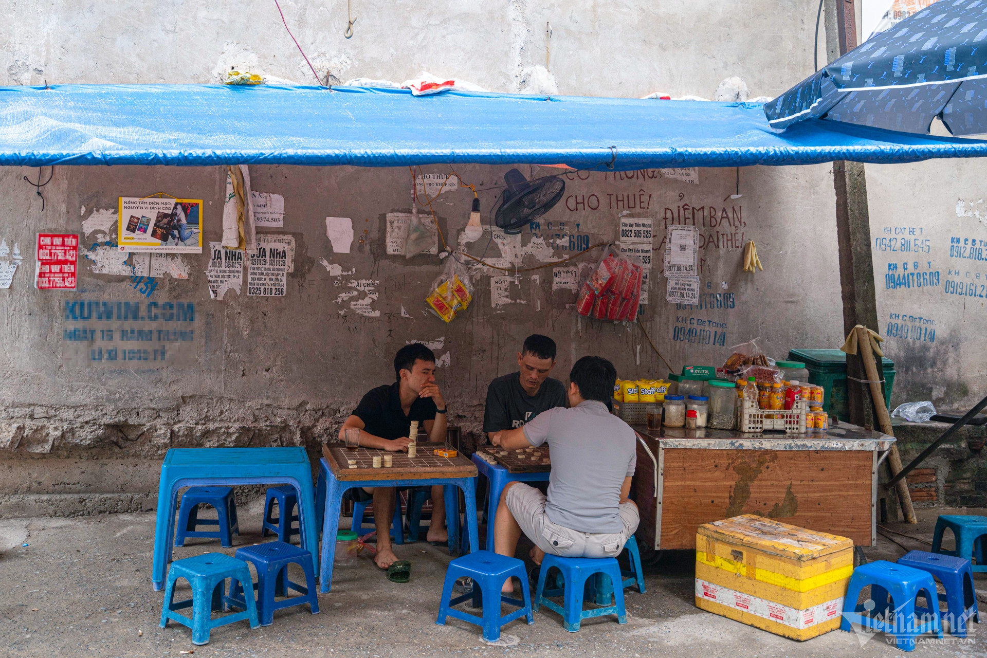 W-quảng cáo, cá độ, bóng đá 2.jpg