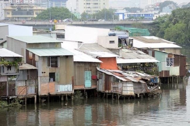 TP.HCM đẩy nhanh tiến độ di dời, giải tỏa nhà trên và ven kênh rạch