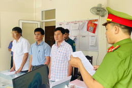 Bắt giám đốc và 2 phó giám đốc trung tâm đào tạo lái xe ở Quảng Nam