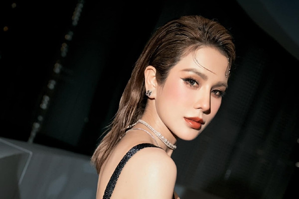Diệp Lâm Anh phản hồi thông tin có bạn trai mới